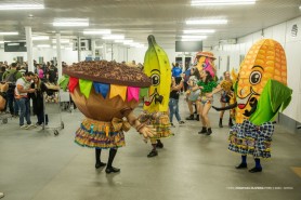 BV JUNINA 2024 - Com forró, paçoca e alegria, turistas são recepcionados no Aeroporto Internacional de Boa Vista