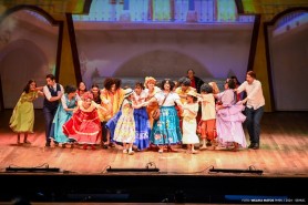 “ENCANTO” - Espetáculo no Teatro Municipal celebra união e fortalecimento de vínculos familiares