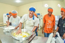 PROJETO CRESCER — Oficina de “Culinária e Panificação” impulsiona jovens ao crescimento pessoal e profissional