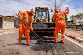 OPERAÇÃO TAPA BURACOS - Prefeitura avança com a recuperação de ruas e avenidas de Boa Vista