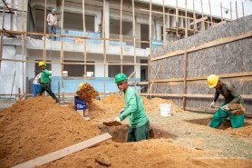 Obras da prefeitura geram emprego e renda e ampliam serviços à população