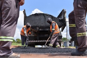 TAPA BURACO - Prefeitura intensifica manutenção das vias em toda a cidade