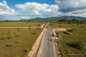 BVA-237 Prefeitura conclui asfaltamento de vicinal, garantindo mais acessibilidade e segurança viária aos moradores do campo