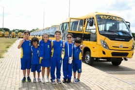 Boa Vista amplia frota escolar com a chegada de novos ônibus