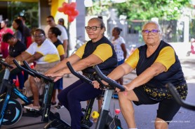 “DEZEMBRO VERMELHO” - Ação de saúde leva atividades físicas e solidariedade aos moradores do bairro Santa Luzia