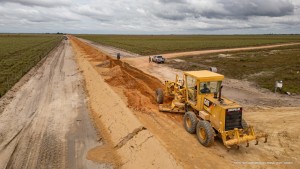 Prefeitura intensifica obras com recuperação de vicinais na zona rural de Boa Vista
