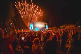 BOA VISTA 135 ANOS - Com fé, música e emoção, Deive Leonardo reúne fiéis na Praça Fábio Paracat