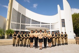 Mulheres atuam na linha de frente da organização e fiscalização do trânsito de Boa Vista