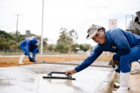 LAURA MOREIRA - Praça Linear na avenida dos Trabalhadores amplia espaço de lazer e convivências dos moradores