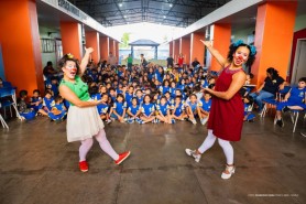 Espetáculo incentiva crianças a trocar telas por brincadeiras tradicionais em Boa Vista