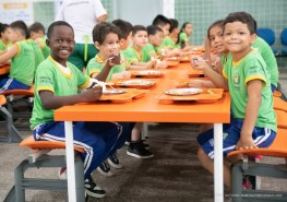 DA AGRICULTURA À MERENDA ESCOLAR - Produção nas áreas rurais de Boa Vista chega saborosa e nutritiva ao prato dos alunos da rede municipal