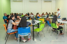 JANEIRO BRANCO - Prefeitura promove encontro sobre saúde mental com Educadores Sociais