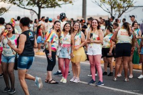 CARNAVAL DE TODOS - Programação inédita arrastou mais de 100 mil foliões para as ruas de Boa Vista
