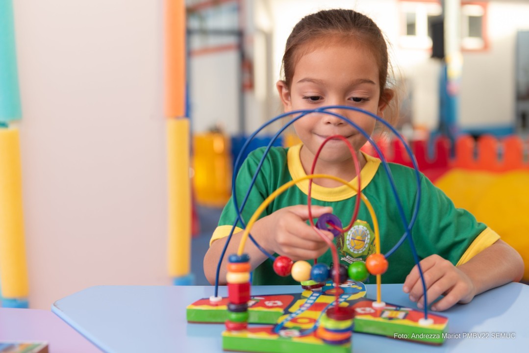 INVESTIMENTO NA EDUCAÇÃO - Prefeitura entrega mais de 8.700 brinquedos e materiais pedagógicos para as escolas de Boa Vista