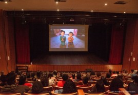 COLÔNIA DE FÉRIAS - Gincana, cinema, hidroginástica e passeios marcam o recesso dos projetos Conviver e Cabelos de Prata