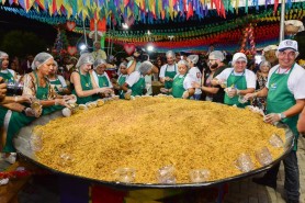 BOA VISTA JUNINA 2022 - “Maior paçoca do mundo” promete bater novo recorde na tradicional festa junina da cidade