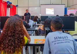 Jovens do Crescer participam de curso sobre Educação Empreendedora