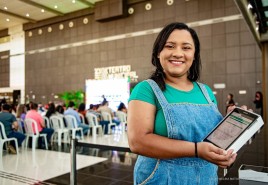 MAIS 98 SERVIDORES - Educação de Boa Vista ganha reforço com a posse de novos cuidadores e assistentes de alunos