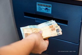 Prefeitura anuncia novas progressões e adianta salário de servidores para esta sexta-feira, dia 1º