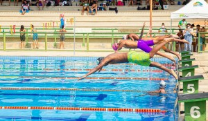 MEETING INTERNACIONAL - Campeonato de natação na Vila Olímpica é marcado por quebra de mais de 30 recordes