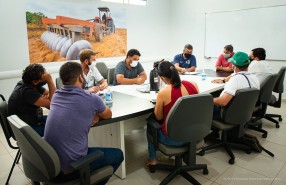 Prefeitura e cooperativas agrícolas discutem planejamento para as próximas safras