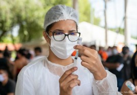 Contra a covid-19 - População pode se vacinar em pontos itinerantes