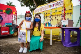 Reciclar para Brincar - Pais e alunos criam juntos brinquedos e jogos pedagógicos com materiais recicláveis