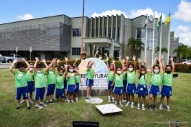 CRIANÇAS NA PREFS - Criançada se diverte em passeio de ônibus, piquenique e em bate-papo com o prefeito de Boa Vista