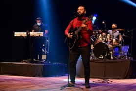 Live Pocket Show: Apresentações deste sábado, 17, marcam o lançamento do edital de retorno da “Live do Bem”