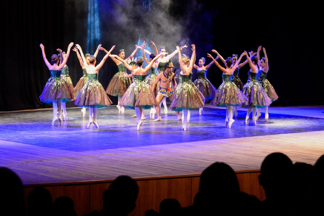 AGENDA CULTURAL - Fim de semana tem Família na Praça, Conexão Musical, Lago do Cisnes no Teatro Municipal e muito mais. Confira!