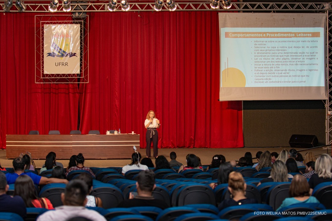 JOCA  - Profissionais recebem capacitação para dinamizar aulas com uso de jornal voltado a crianças e adolescentes