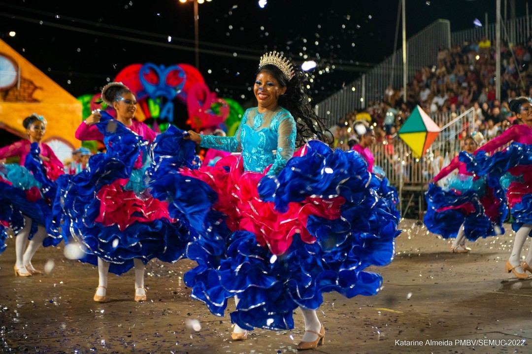 BOA VISTA JUNINA 2022 - Primeiro dia de apresentações de quadrilhas é marcado por muita alegria e emoção no tablado