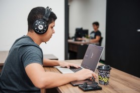 Prefeitura sanciona lei que regulamenta funcionamento de escritórios virtuais, coworking e similares