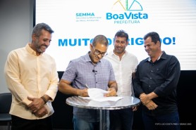 RESÍDUOS SÓLIDOS - Prefeitura assina ordem de serviço para construção de três ecopontos em Boa Vista