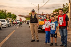 BLITZ LITERÁRIA - Projeto em escola de Boa Vista incentiva alunos e familiares à leitura