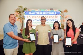 Prefeito Arthur Henrique dá posse a mais de 100 concursados e anuncia convocação de 490 cuidadores