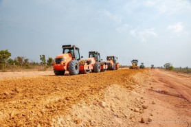 BOA VISTA PRA FRENTE - Vicinais das regiões  Serra da Moça e Bom Intento recebem obras de recuperação e implantação de asfalto