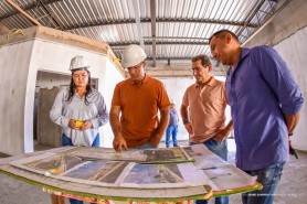 Prefeito Arthur Henrique acompanha última etapa da obra do Centro Especializado em Reabilitação (CER II)