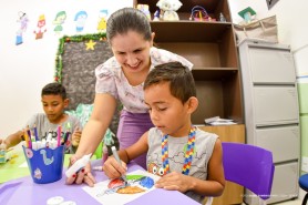 Em clima natalino, alunos do Centro de Autismo participam de atividades lúdicas e pedagógicas