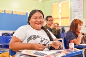 Com apoio da prefeitura, alunos da EJA reescrevem suas histórias e mostram que nunca é tarde para recomeçar