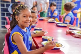 Novo cardápio da merenda escolar amplia qualidade nutricional para alunos de Boa Vista