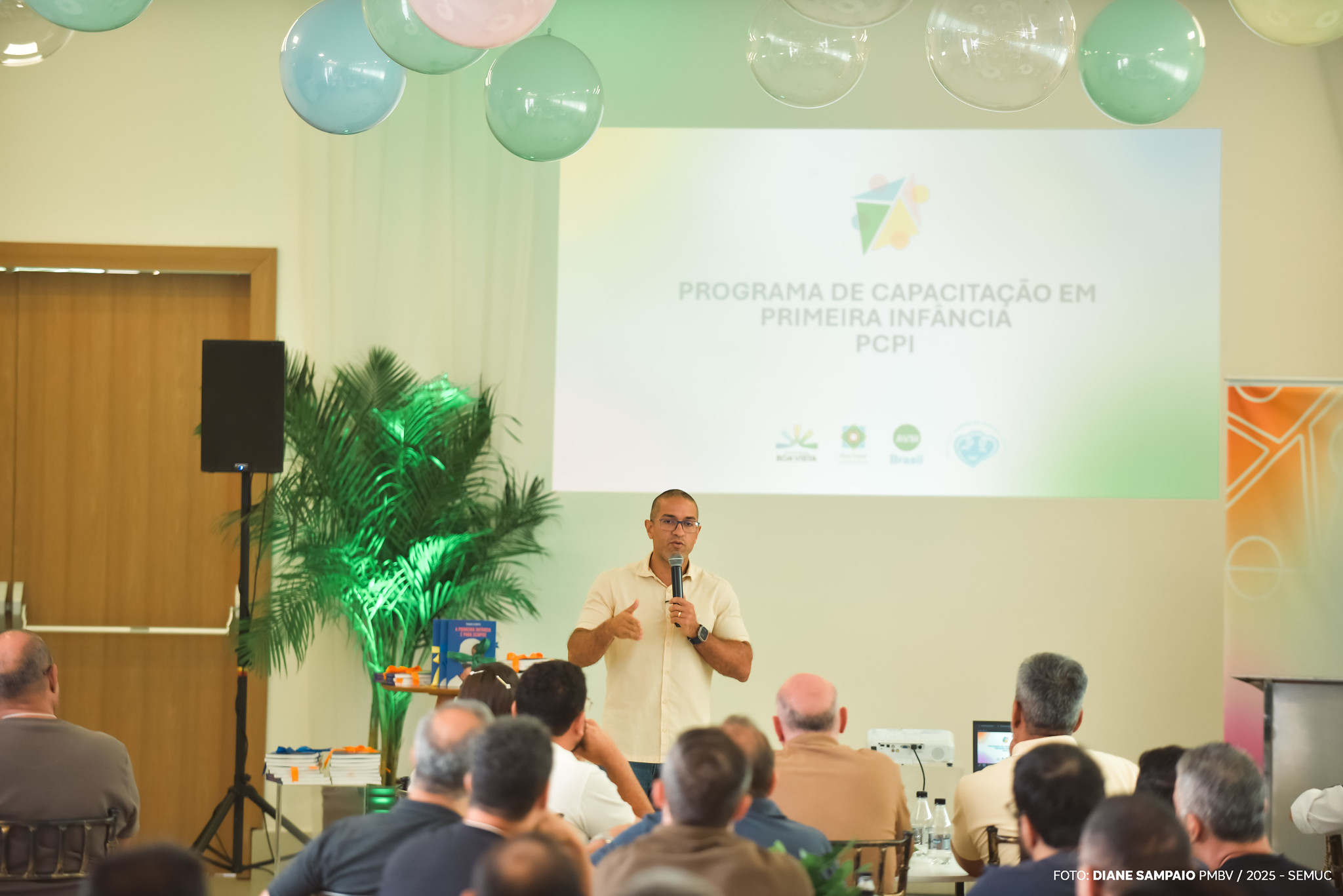 Prefeitura reafirma compromisso com a primeira infância durante treinamento de secretários municipais. 5 54669796800 5274753039 k