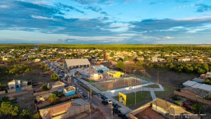 Prefeito Arthur Henrique inaugura primeira praça do João de Barro