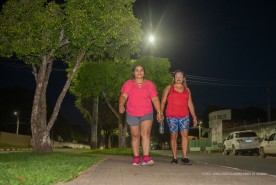 ILUMINAÇÃO PÚBLICA - Lâmpadas de led proporcionam mais segurança e qualidade de vida aos moradores do bairro Silvio Leite