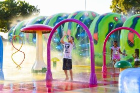 “VEM VERÃO!” - Em Boa Vista, praças com área molhada são uma ótima opção para criançada se refrescar