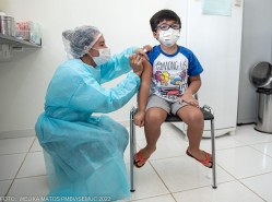 DIA D - Famílias vão às UBSs e pontos volantes garantir imunização às crianças contra Polio