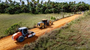 Máquinas da Prefeitura de Boa Vista recuperam vicinais da região Truaru