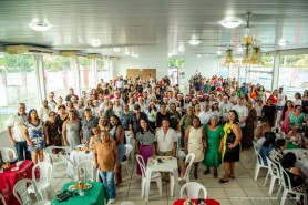 Confraternização reúne servidores aposentados em celebração promovida pela Prefeitura de Boa Vista
