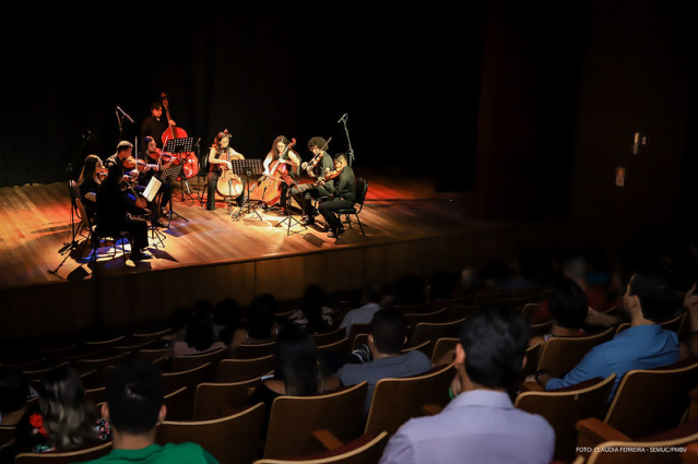 Ciclo das Quintas - Concerto no Teatro Municipal marca início de espetáculos musicais em Boa Vista