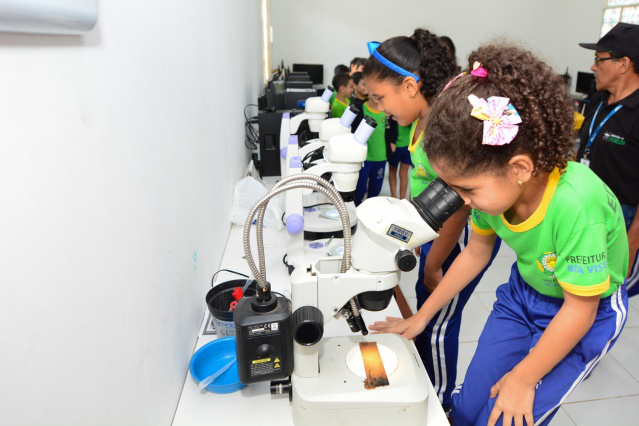 Crianças da escola Arco Íris aprendem a combater o Aedes aegypti